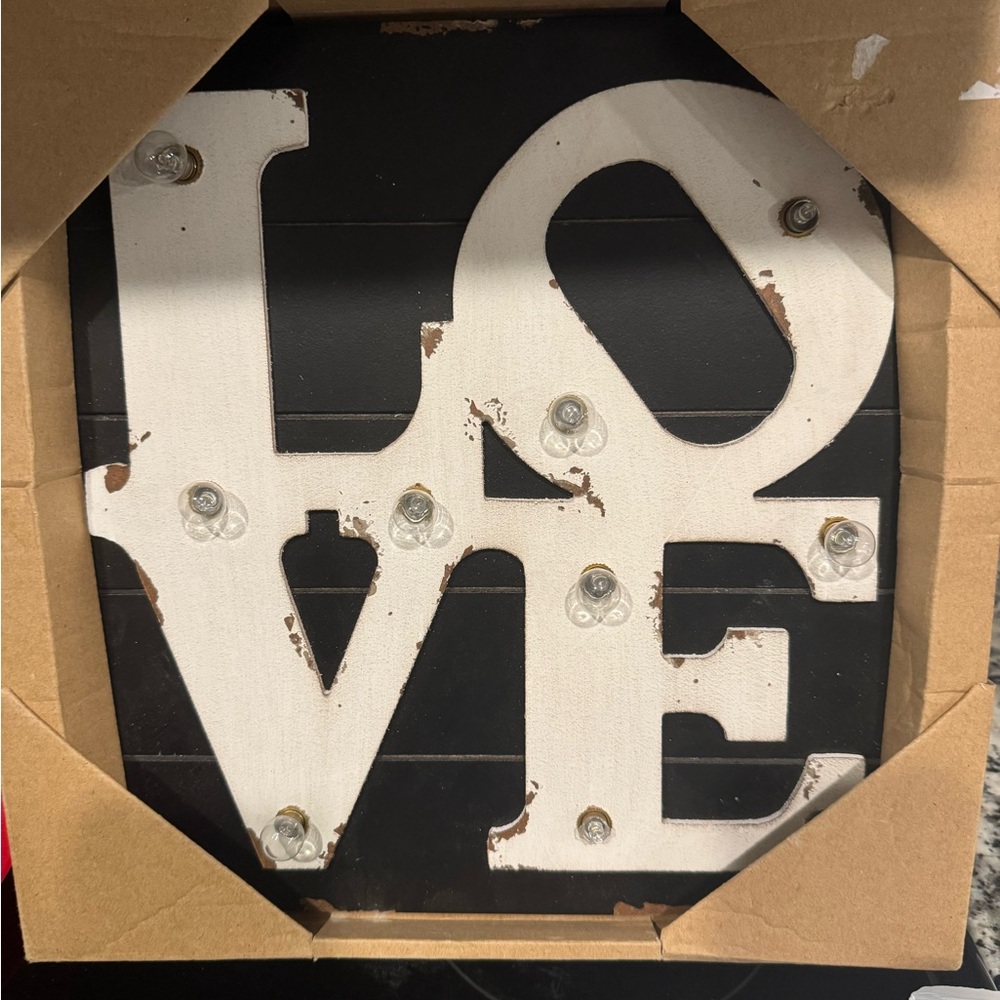 Wood Love Decor